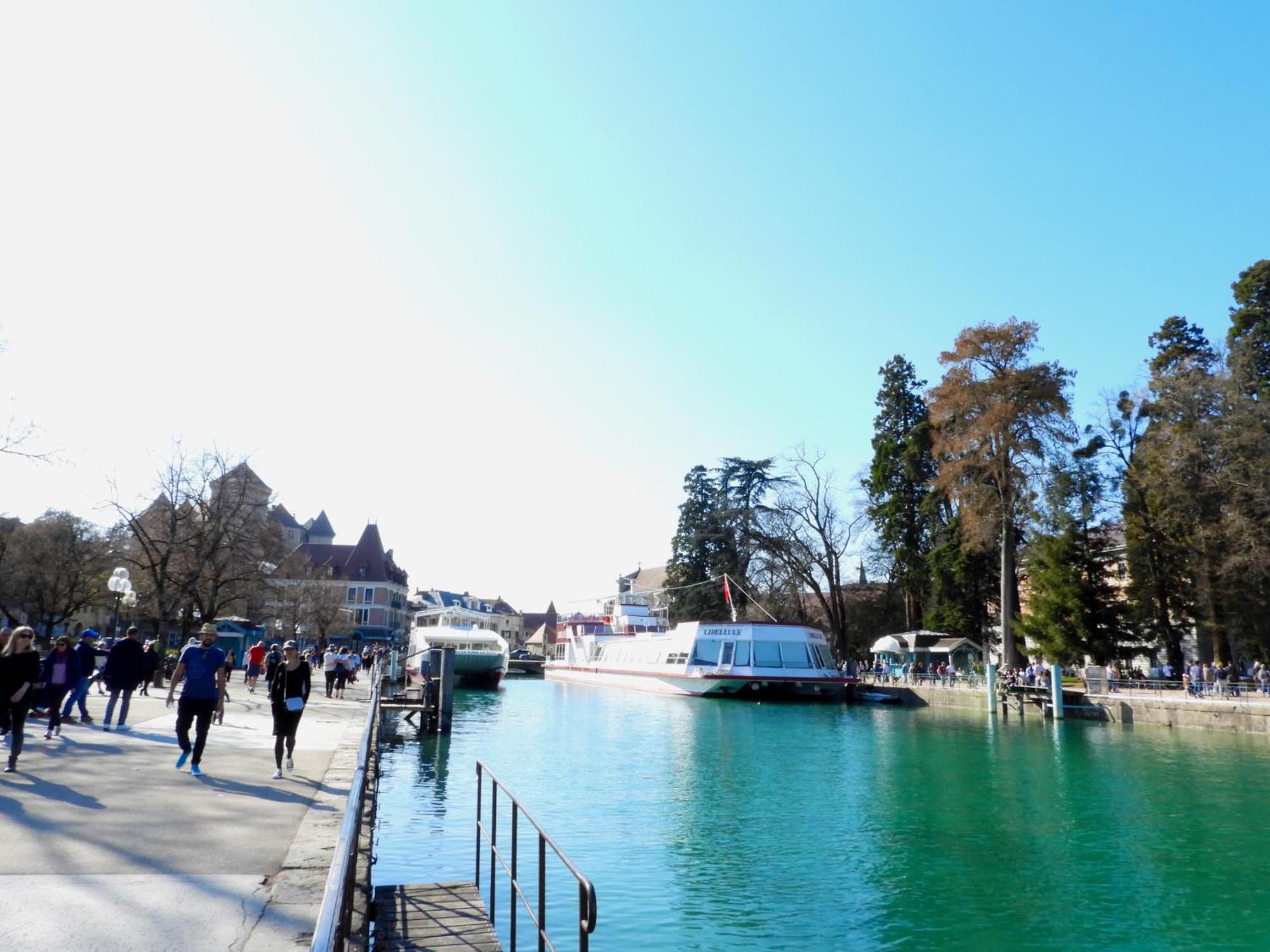 Appart L'Avant Scene Tresums Annecy Luaran gambar