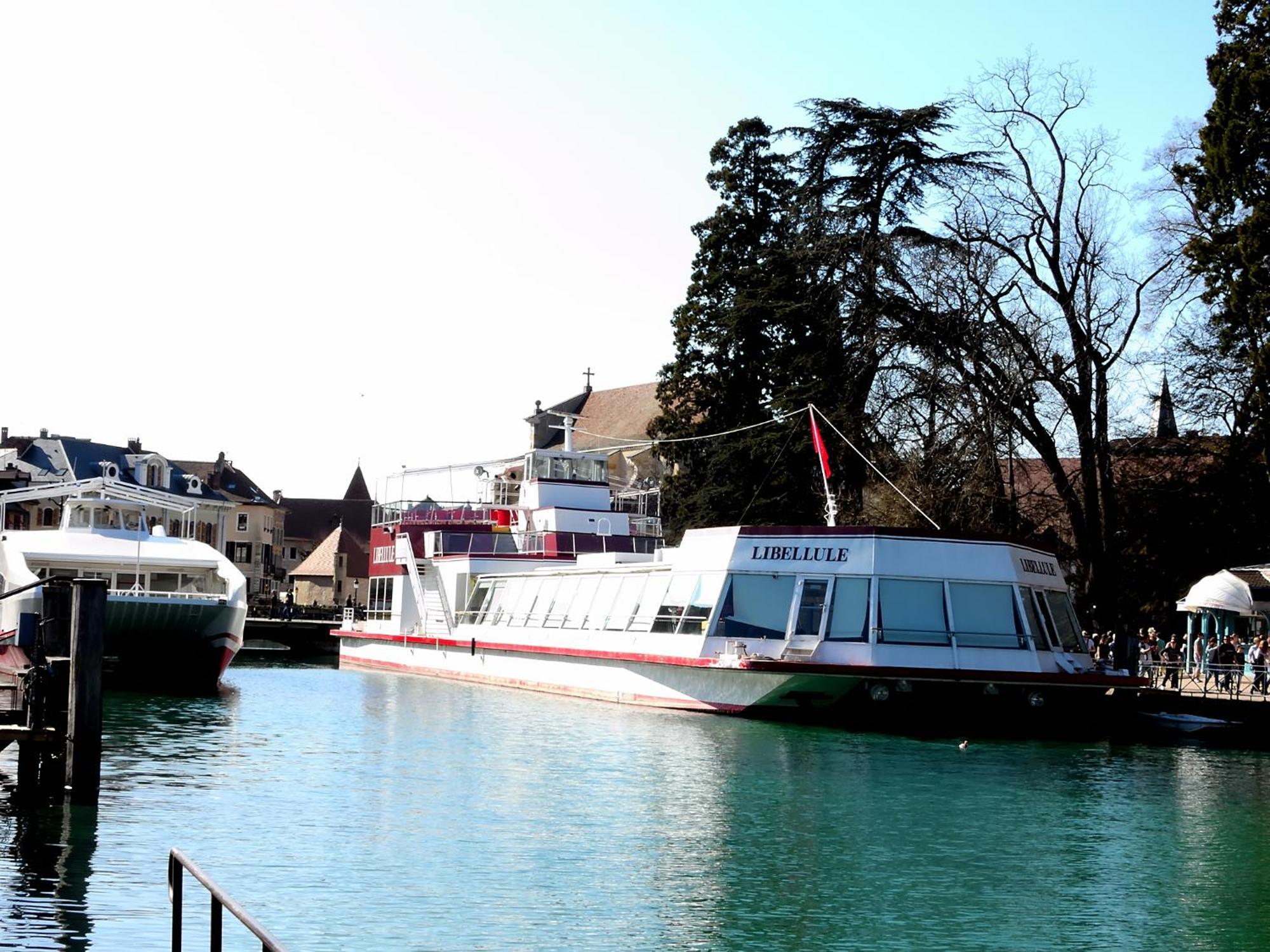Appart L'Avant Scene Tresums Annecy Luaran gambar